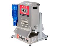 Master Trimmers Bucker 200